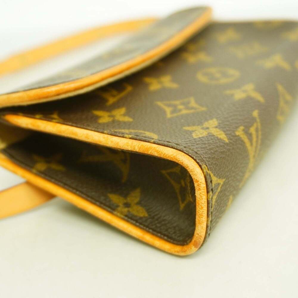 LOUIS VUITTON Authentic Brown Monogram Pochette Fanny Pack - Picture 6 of 12